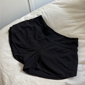 lululemon athletica Speed Up Shorts 2.5”